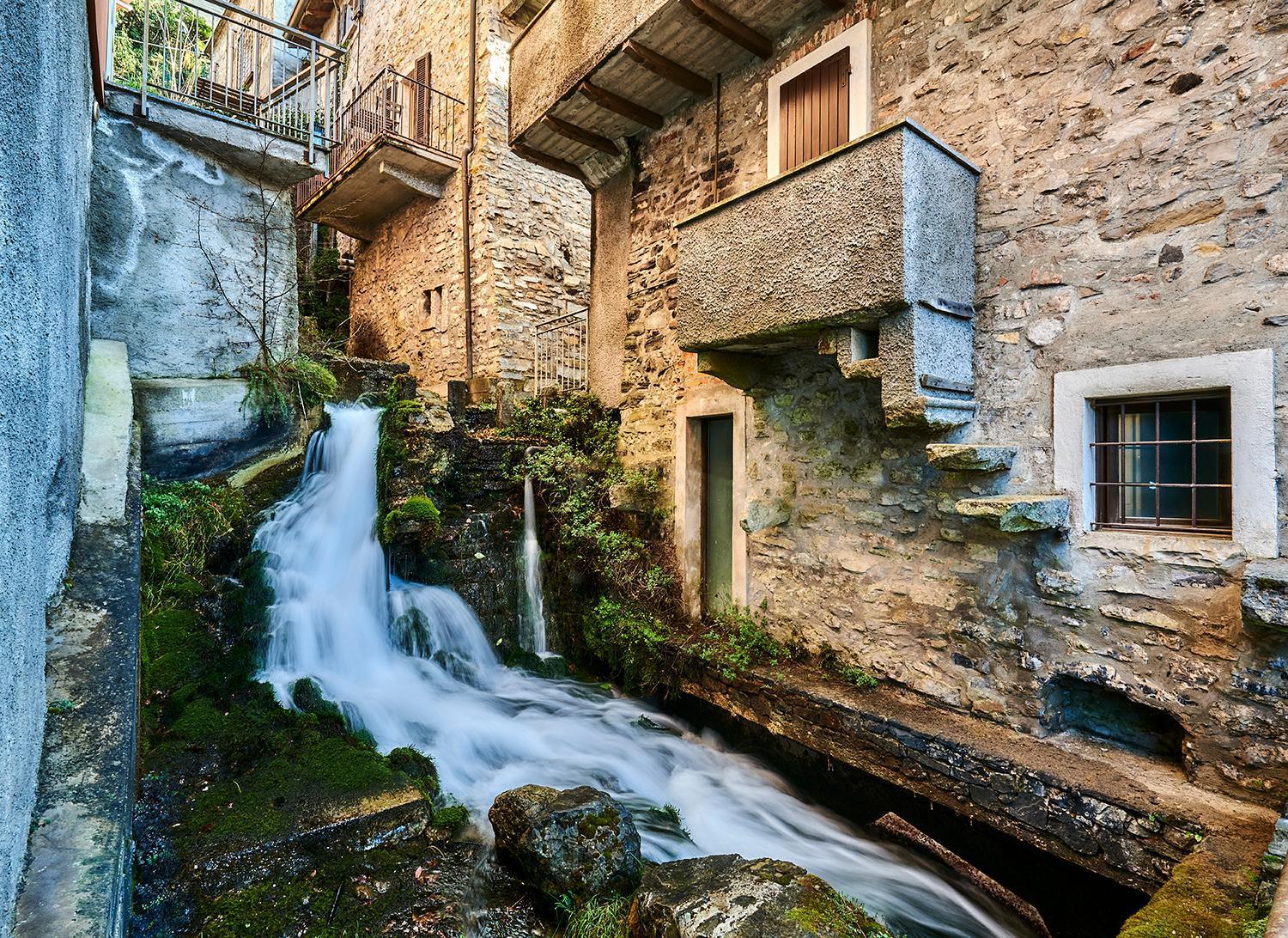 Il Mulino Apartment Варена Екстериор снимка