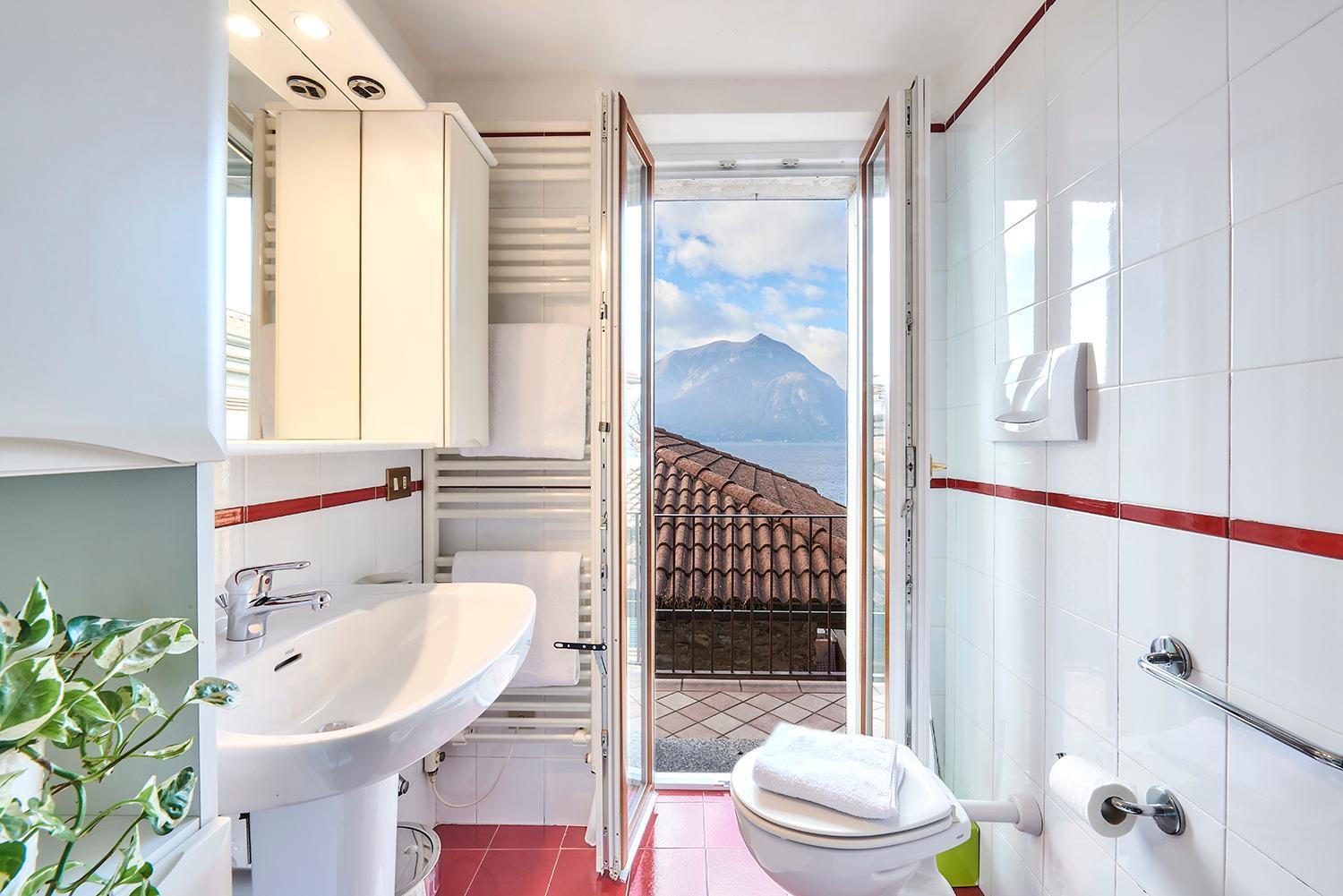 Il Mulino Apartment Варена Екстериор снимка