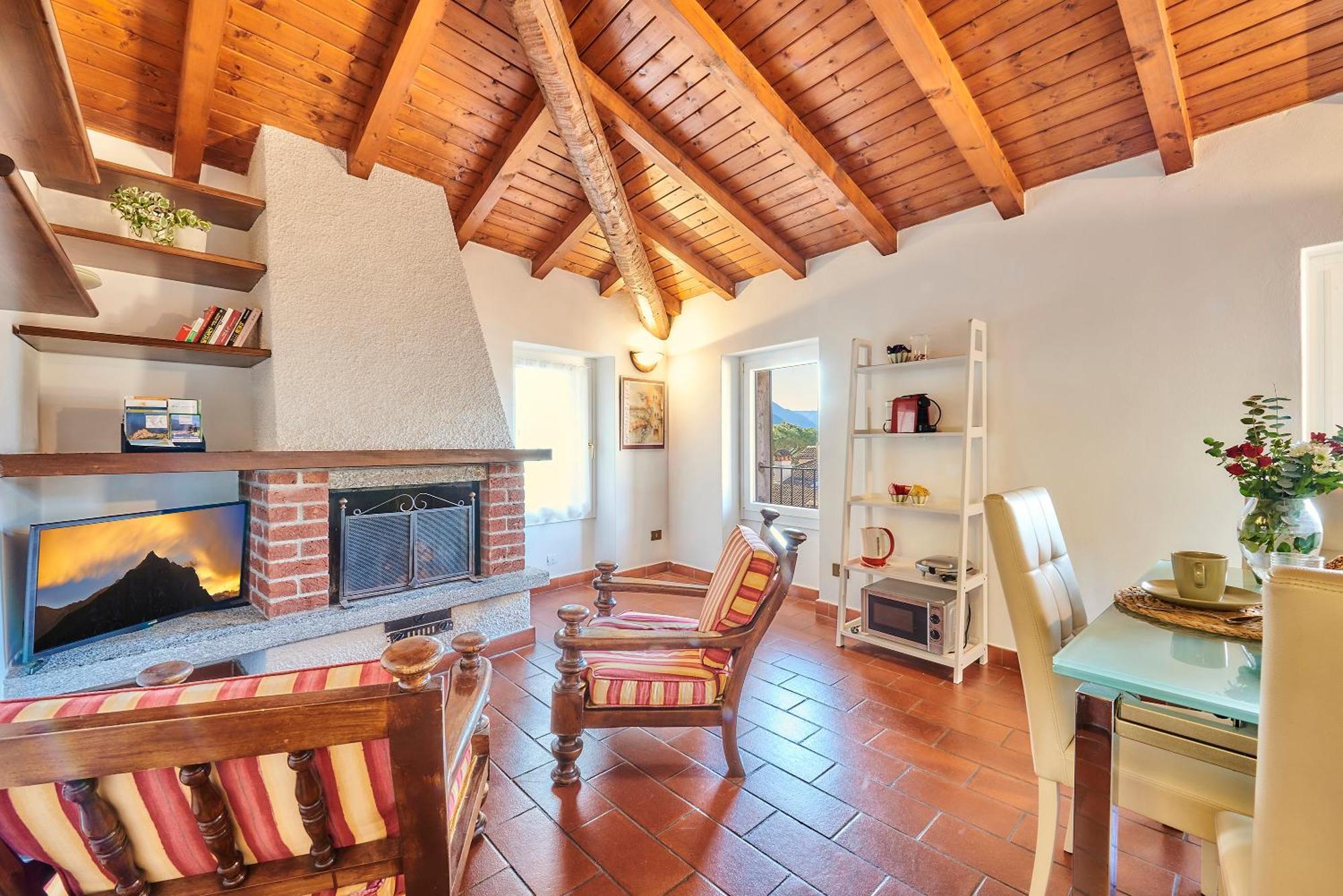 Il Mulino Apartment Варена Екстериор снимка